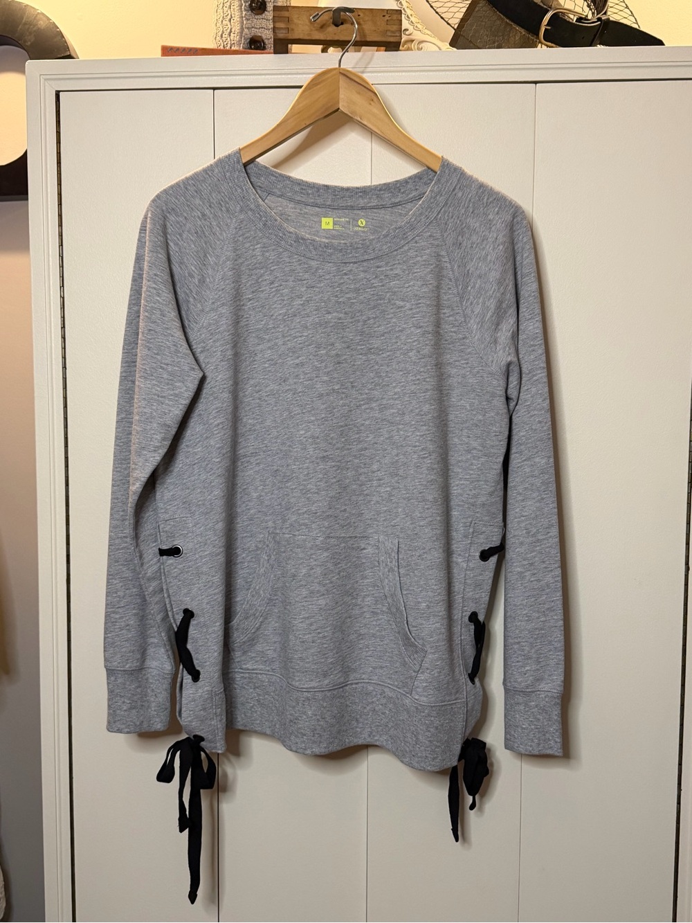 Xersion Light Gray Crewneck Sweater with Black Side Ties